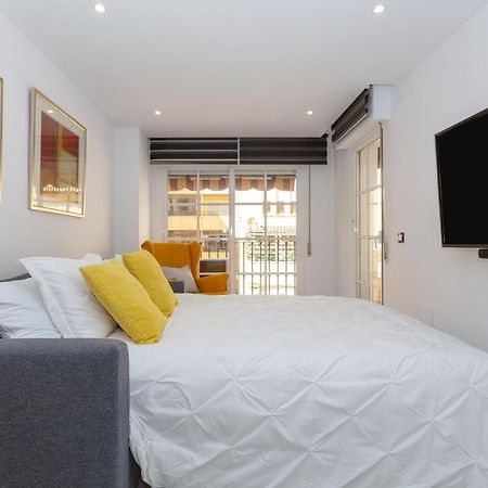 말라가 Apartamento La Victoria 아파트 외부 사진