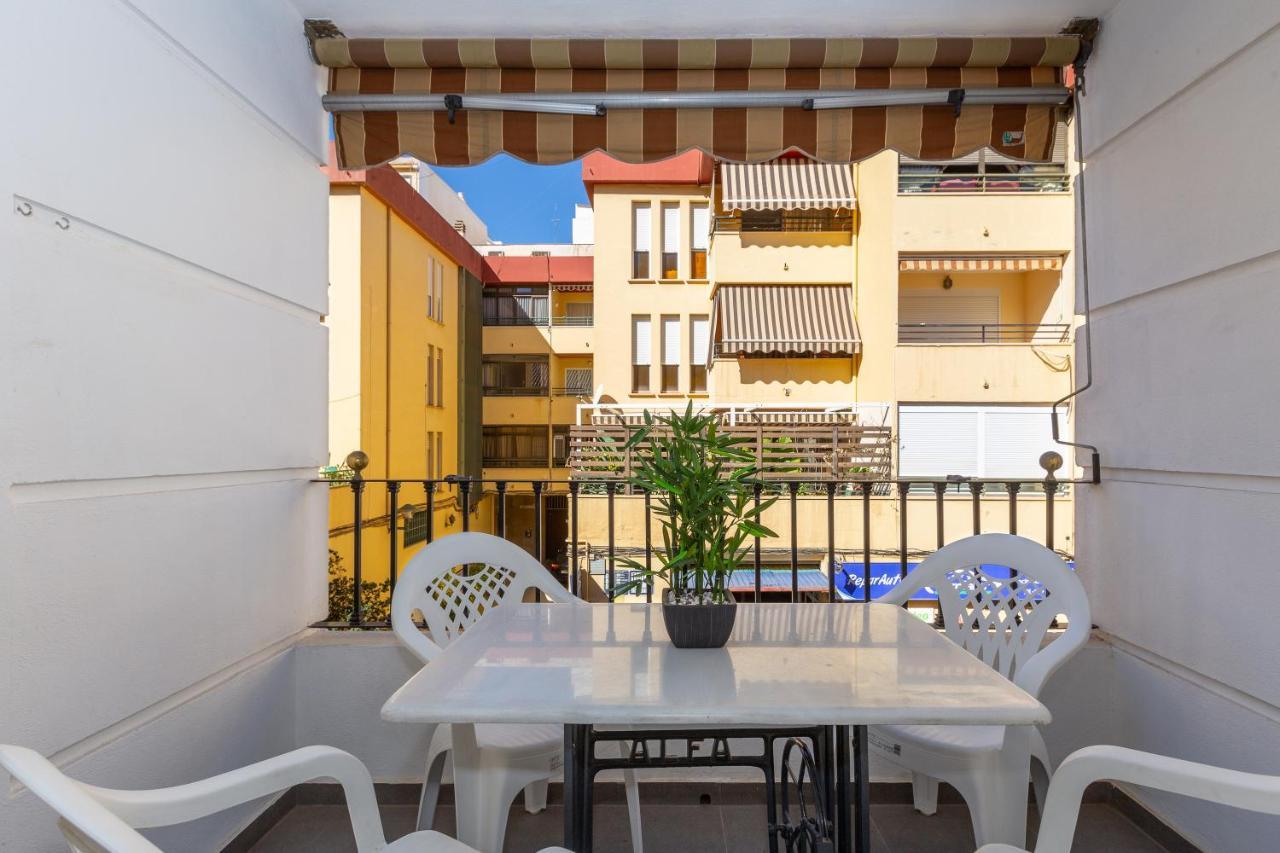 말라가 Apartamento La Victoria 아파트 외부 사진