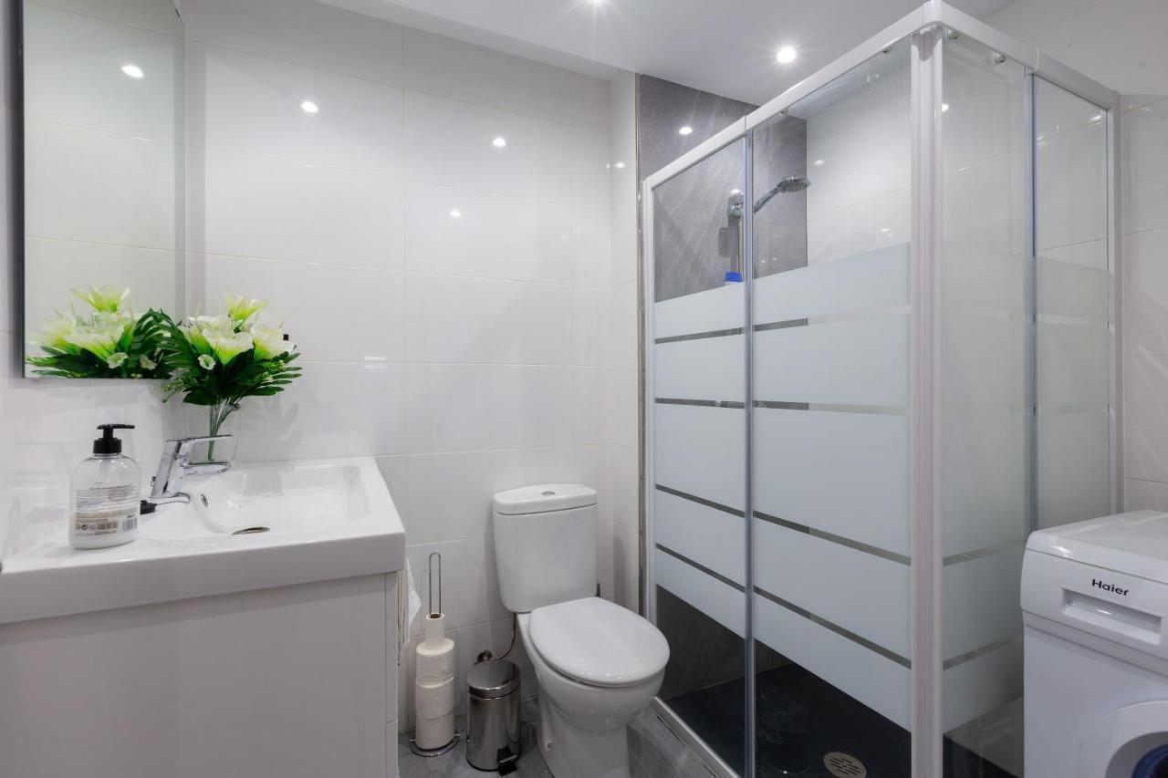 말라가 Apartamento La Victoria 아파트 외부 사진